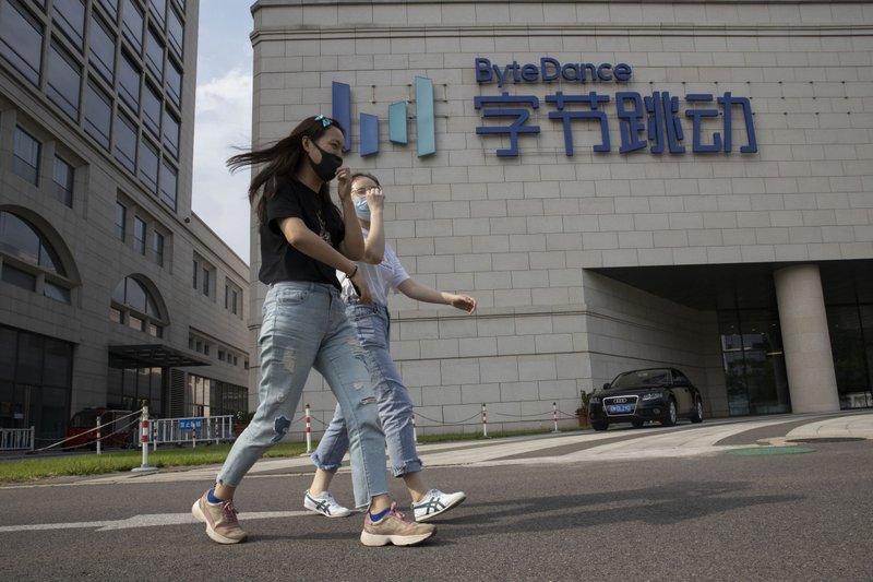 Dueño de TikTok pide licencia en China para vender la app