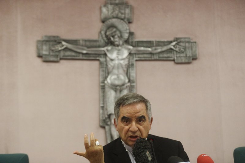 Auditores europeos visitan Vaticano por escándalo financiero