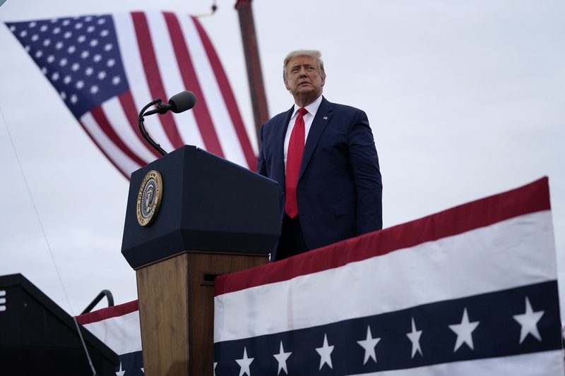 Trump mira hacia el oeste, buscando nuevos caminos hacia la Casa Blanca