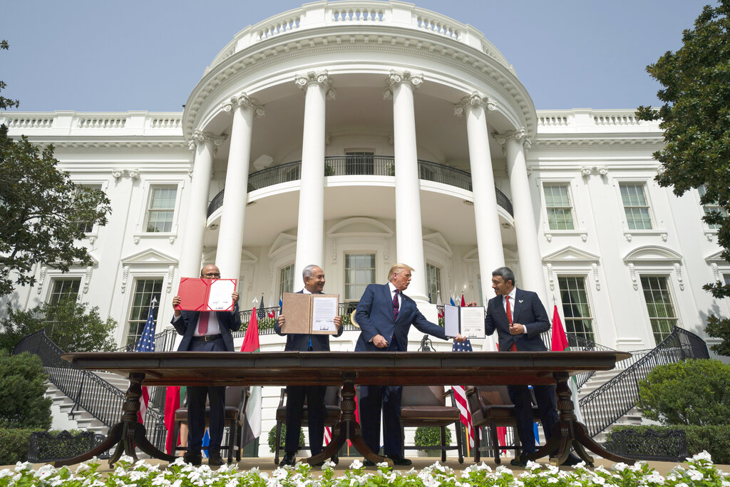 Trump preside la firma de acuerdos de paz entre Israel y las naciones del Golfo