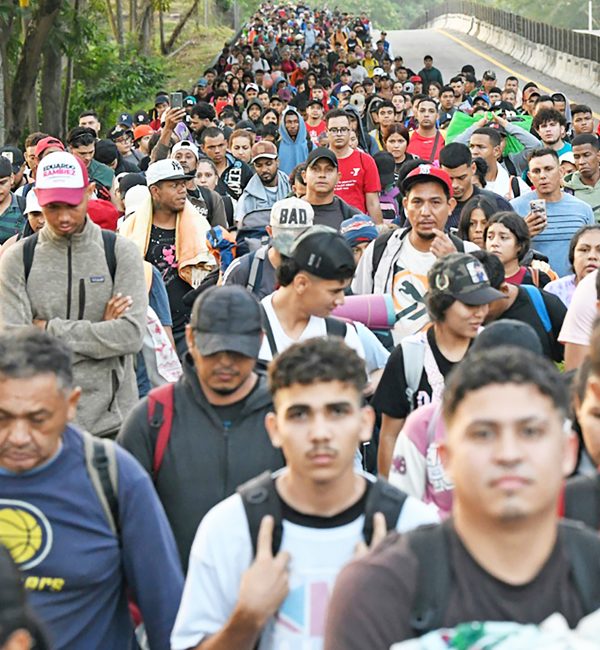 La política de Trump de no conceder fianza a los inmigrantes detenidos se puso en práctica durante años