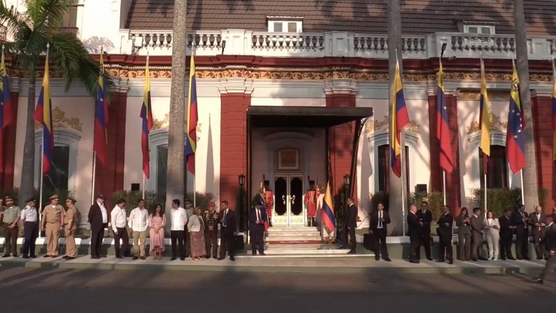 Venezuela y Colombia acuerdan ofensiva contra mafias fronterizas e interconexión eléctrica